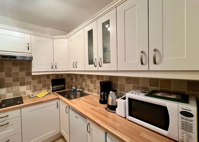 T2 A Arcachon, Proche Et Centre, Parking Prive, Tv, Wifi, Terrasse - Fr-1-319-506